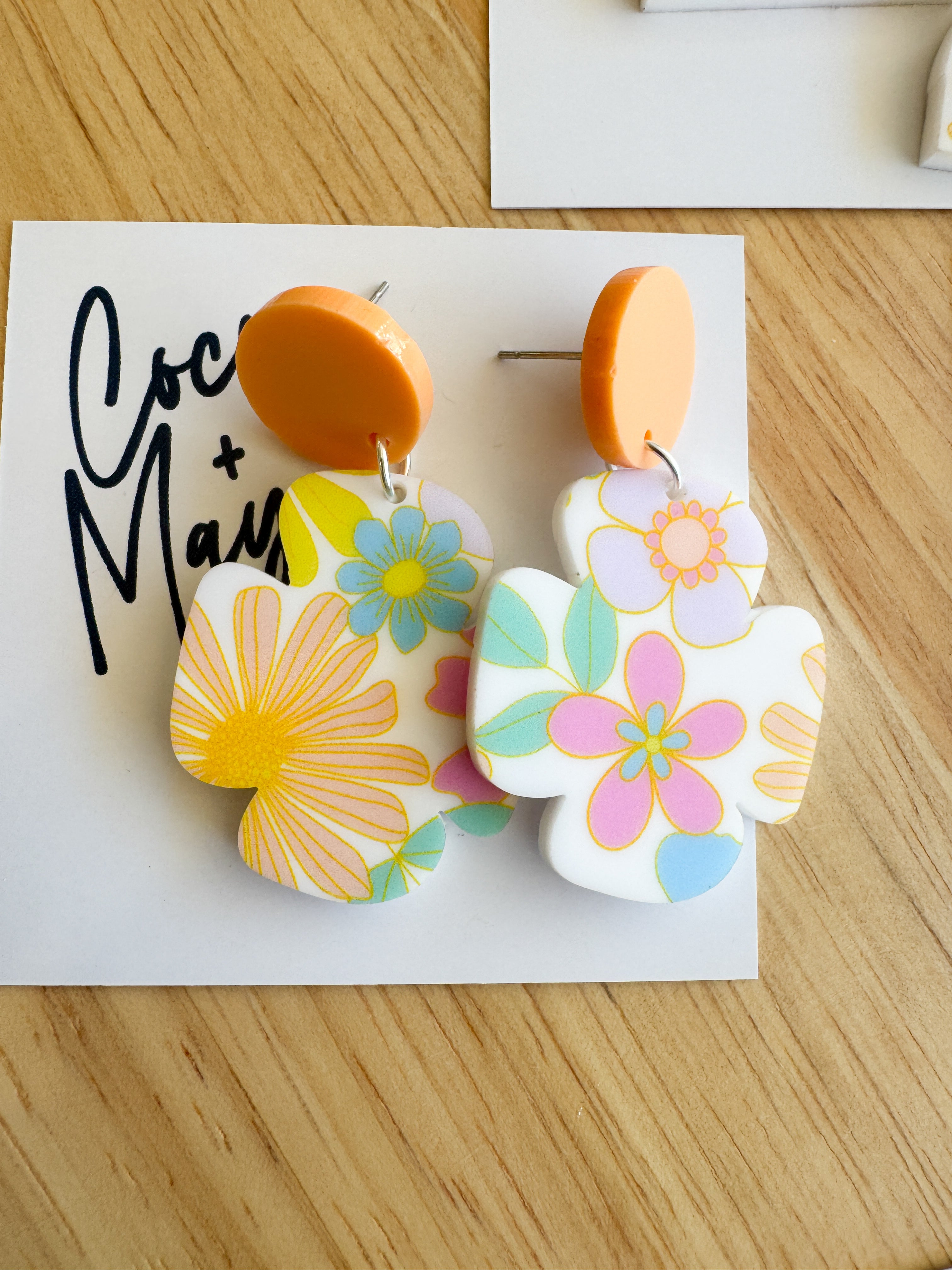 colourful acrylic dangle earrings by coco and may

handmade statement acrylic earrings australia

lightweight hypoallergenic dangle earrings