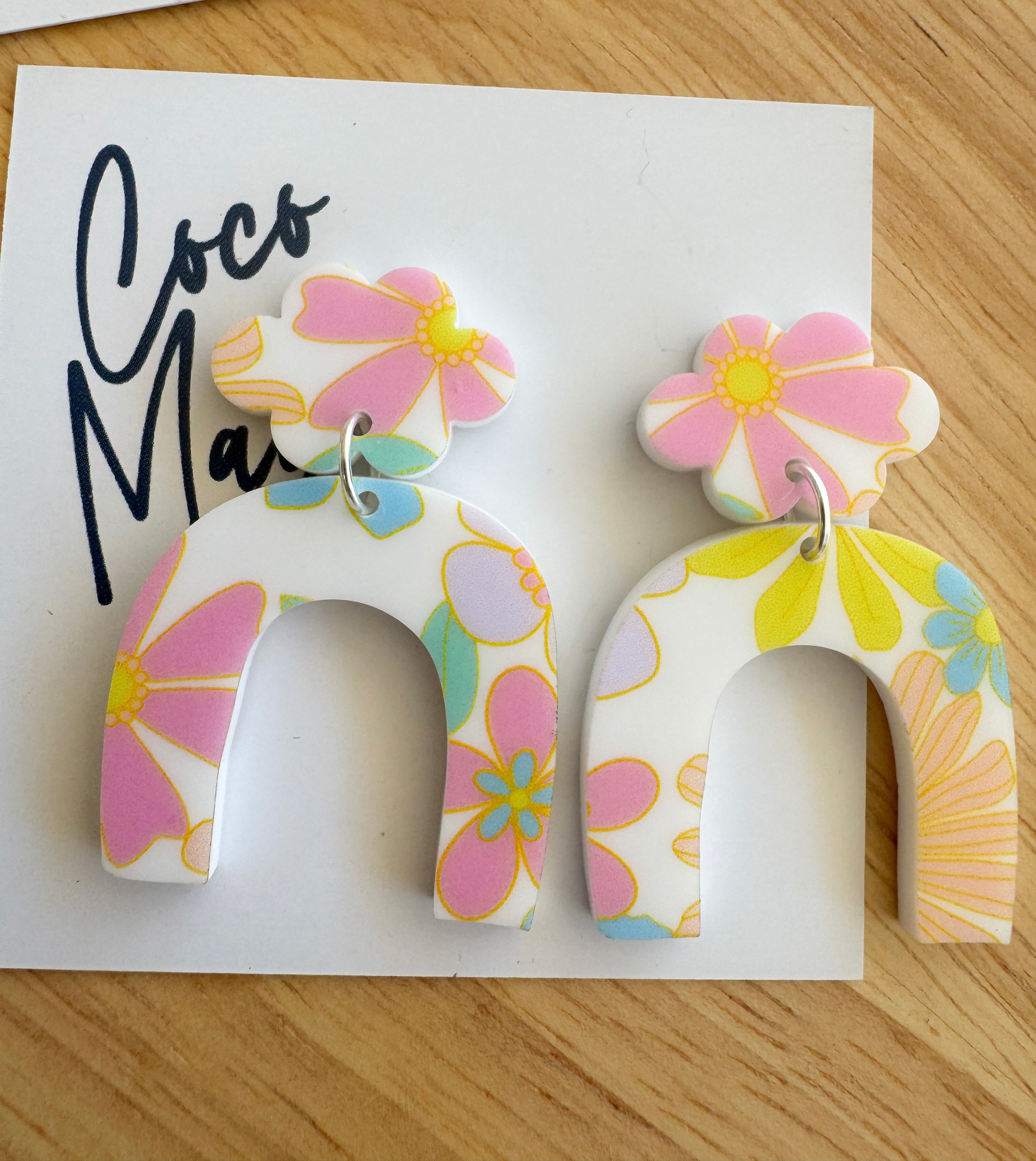 colourful acrylic dangle earrings by coco and may

handmade statement acrylic earrings australia

lightweight hypoallergenic dangle earrings