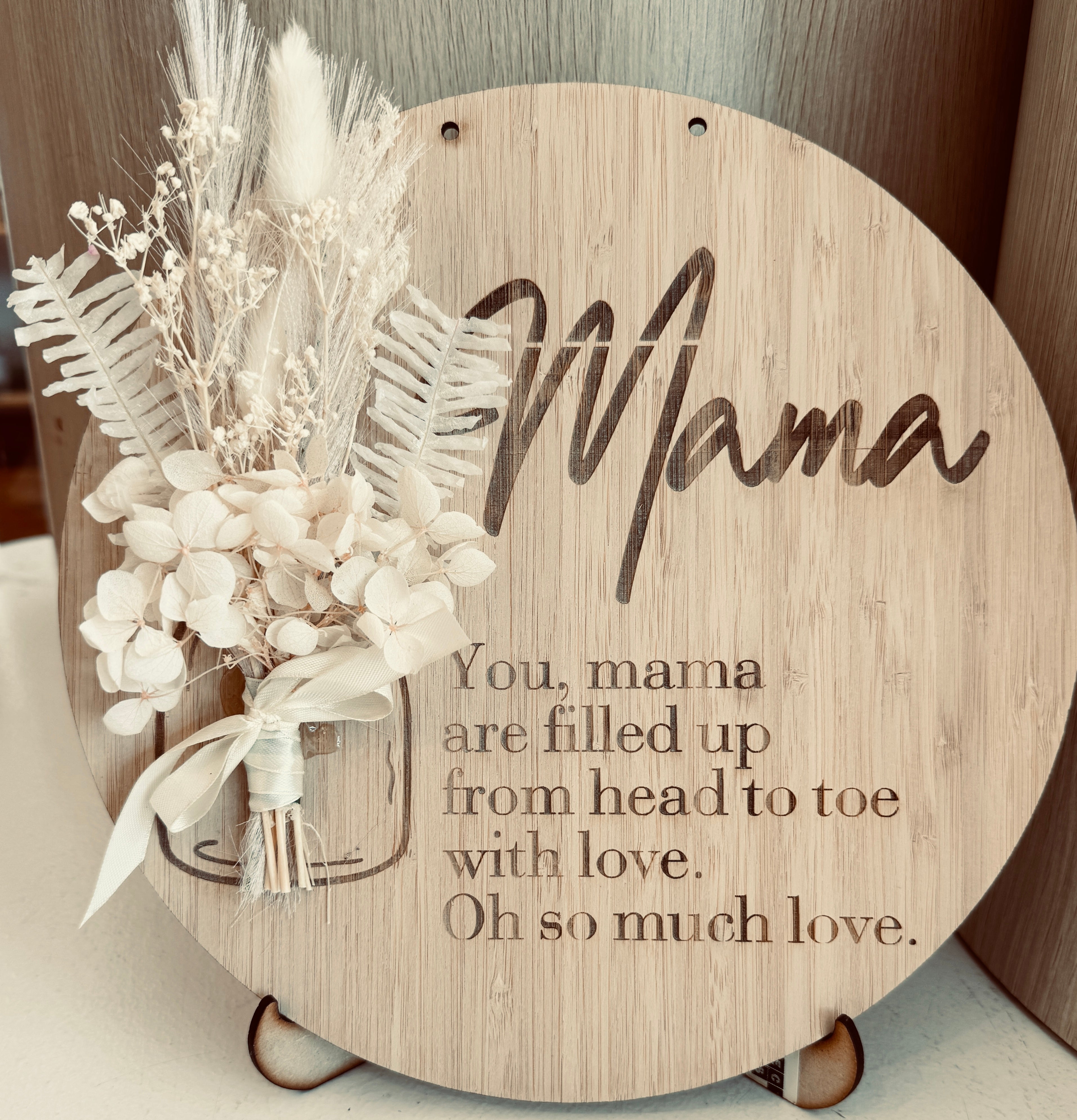 Sentimental keepsake gift for Mama with heartfelt message

