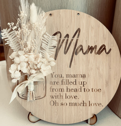Sentimental keepsake gift for Mama with heartfelt message

