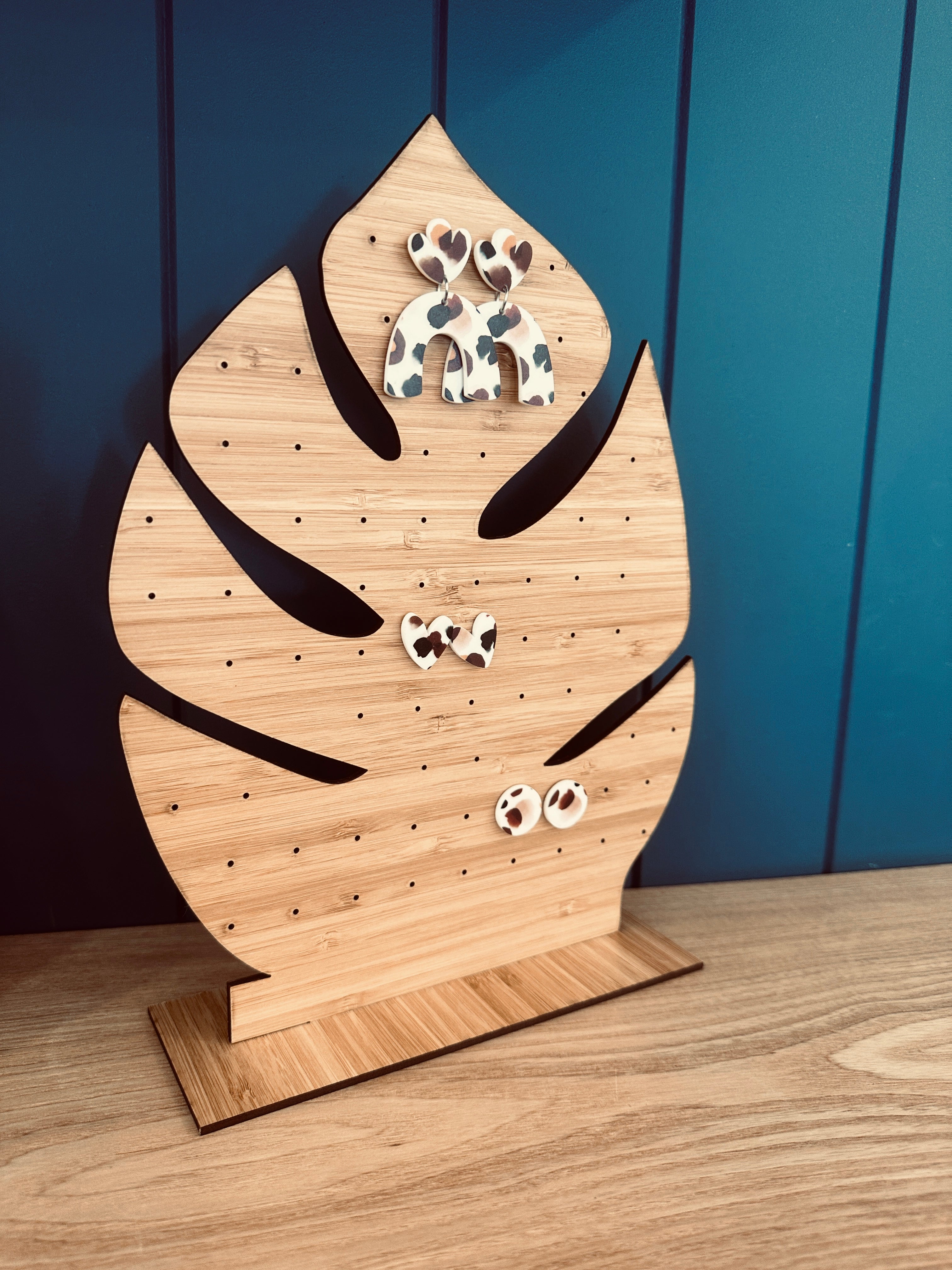 Monstera Earring Stand